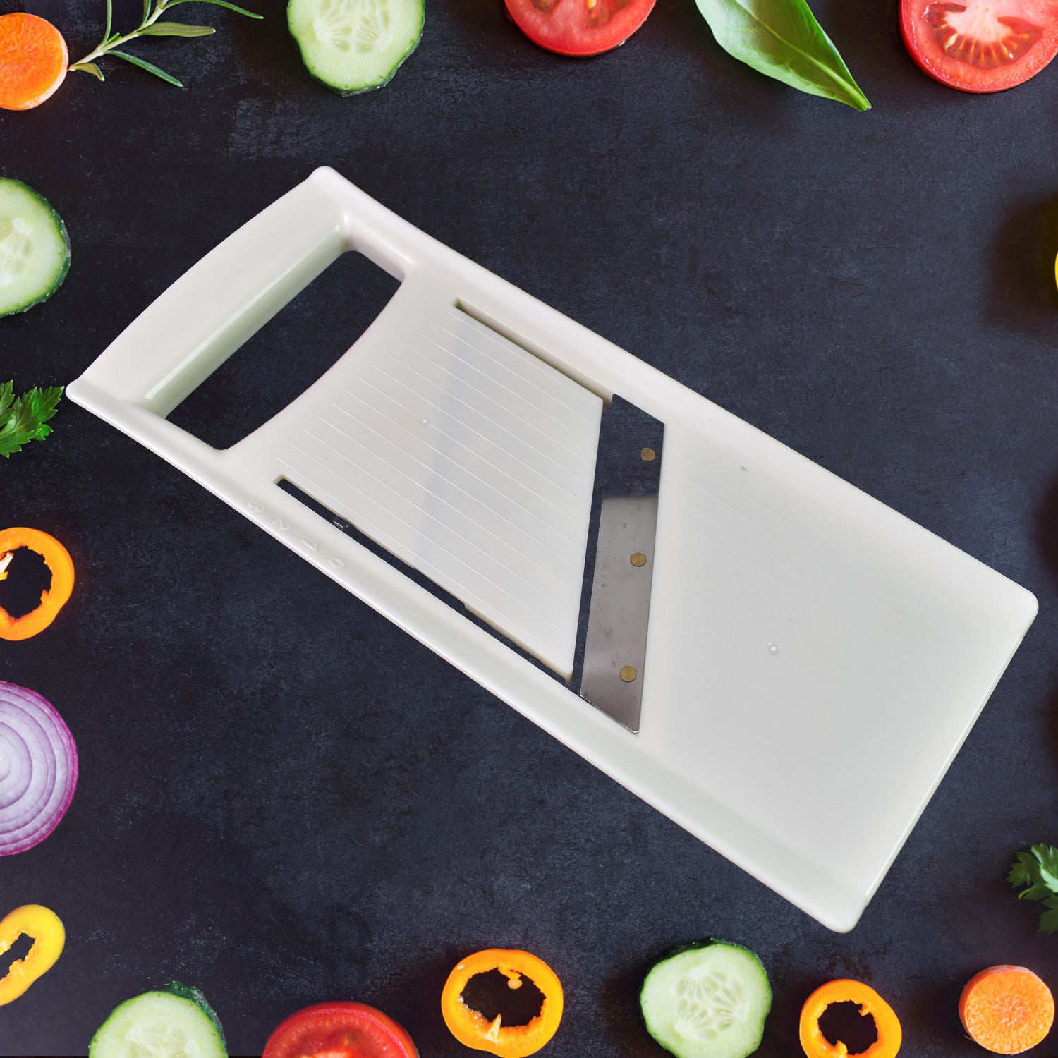 Adjustable Slicer For Cutting Fruits  Vegetable (1 Pc) Adjustable Slicer For Cutting Fruits  Vegetable (1 Pc)